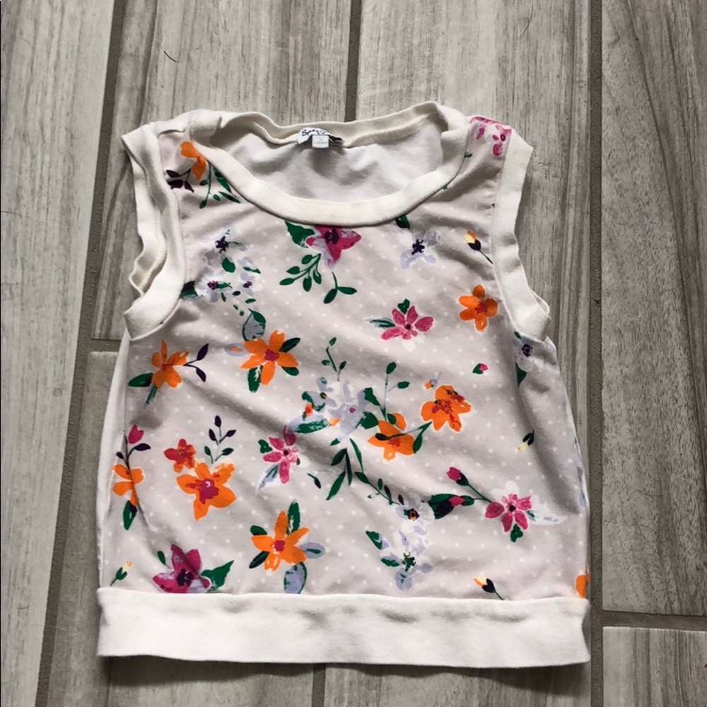 Splendid girls floral shirt 5/6, closer to 5